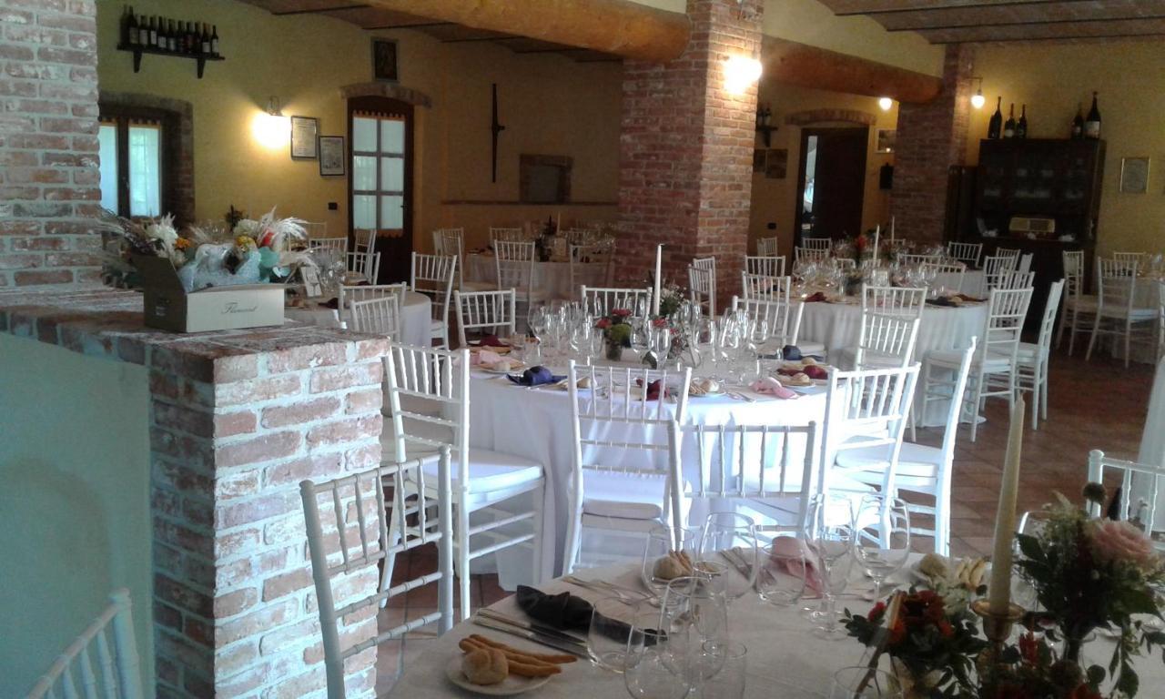 Cascina Stralla Farigliano Exteriör bild